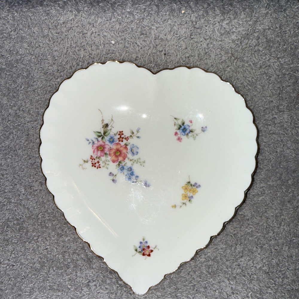 Home Beautiful TY003 Romance Heart Shaped Trinket Dish
